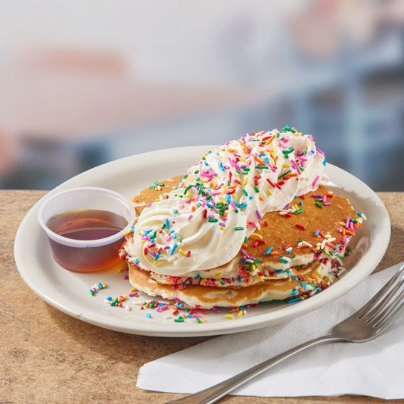 https://www.eatnpark.com/UserFiles/Menu/22ENP5004_Confetti_Pancakes_2_without_meat_0171_copy.jpg